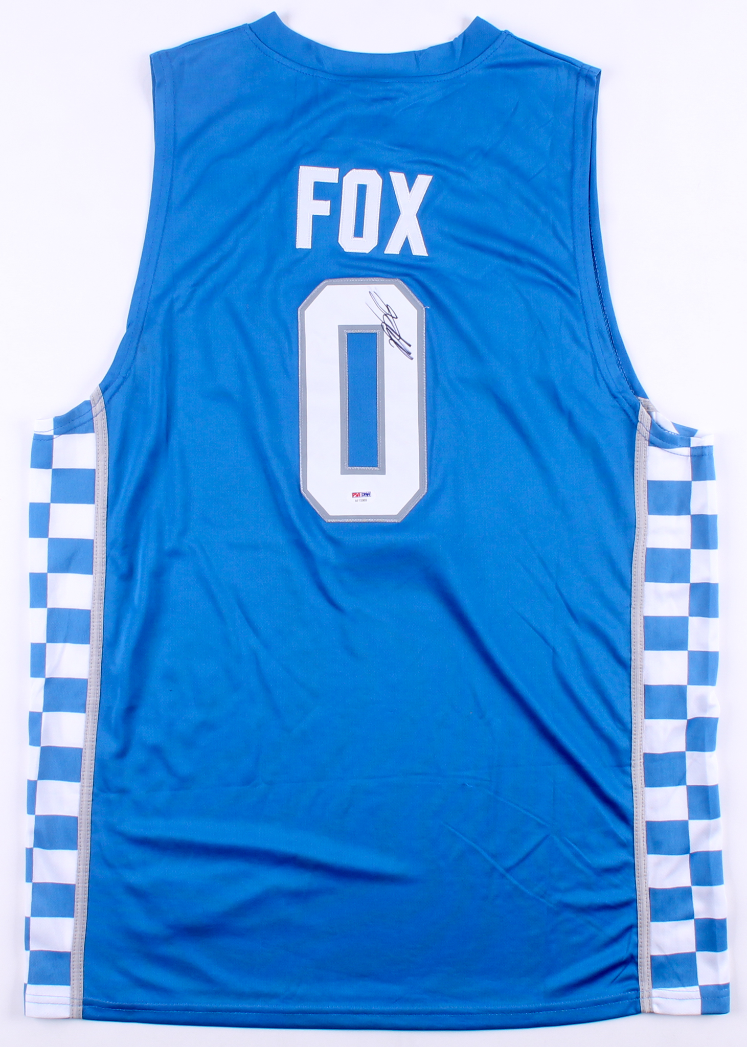 De'Aaron Fox Signed Kentucky Wildcats Jersey (PSA COA) at PristineAuction.com De'Aaron Fox Signed Kentucky Wildcats Jersey (PSA COA) at PristineAuction.com