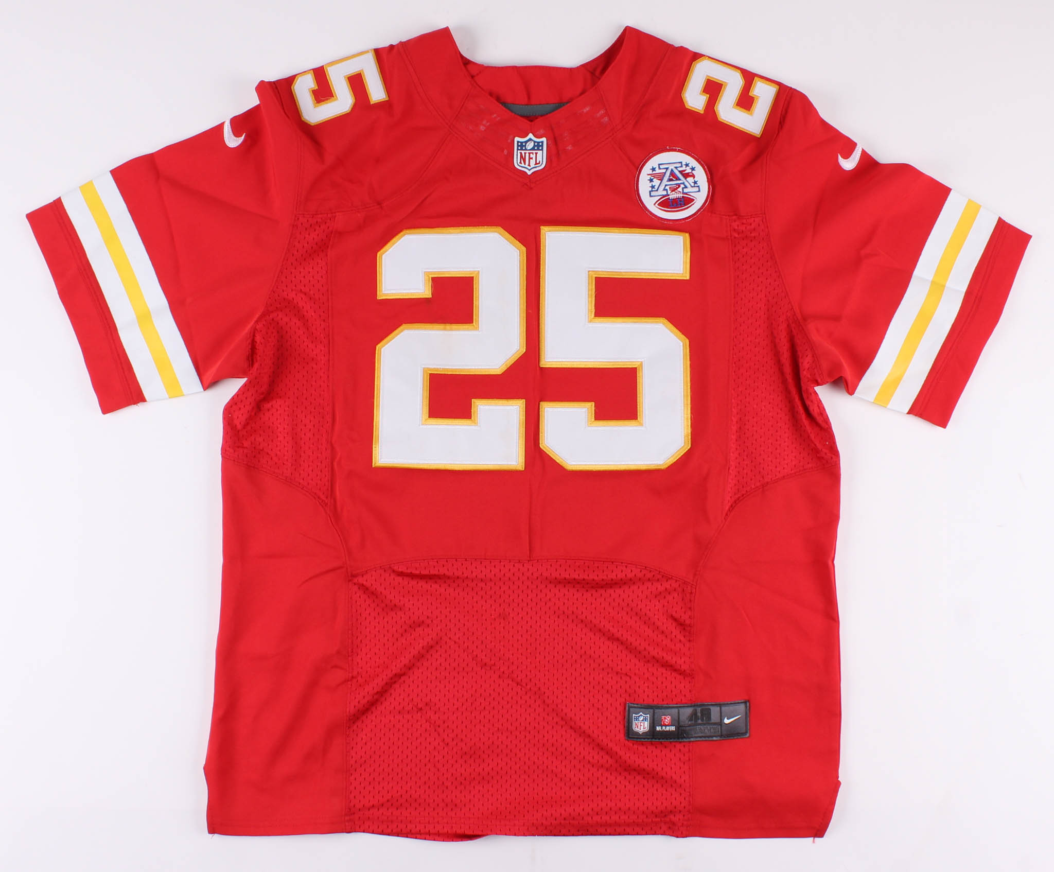 Jamaal Charles Signed Kansas city Chiefs Jersey (JSA COA) at PristineAuction.com Jamaal Charles Signed Kansas city Chiefs Jersey (JSA COA) at PristineAuction.com