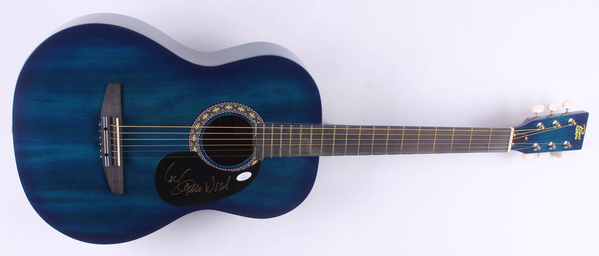 Lee Greenwood Signed 38.5" Acoustic Guitar (JSA COA) at PristineAuction.com Lee Greenwood Signed 38.5" Acoustic Guitar (JSA COA) at PristineAuction.com