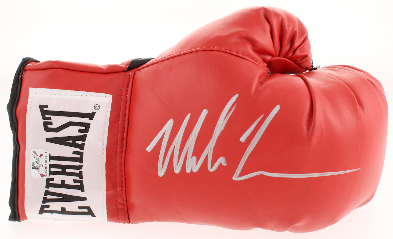 Mike Tyson Signed Everlast Boxing Glove (Fiterman Sports Hologram) at PristineAuction.com Mike Tyson Signed Everlast Boxing Glove (Fiterman Sports Hologram) at PristineAuction.com