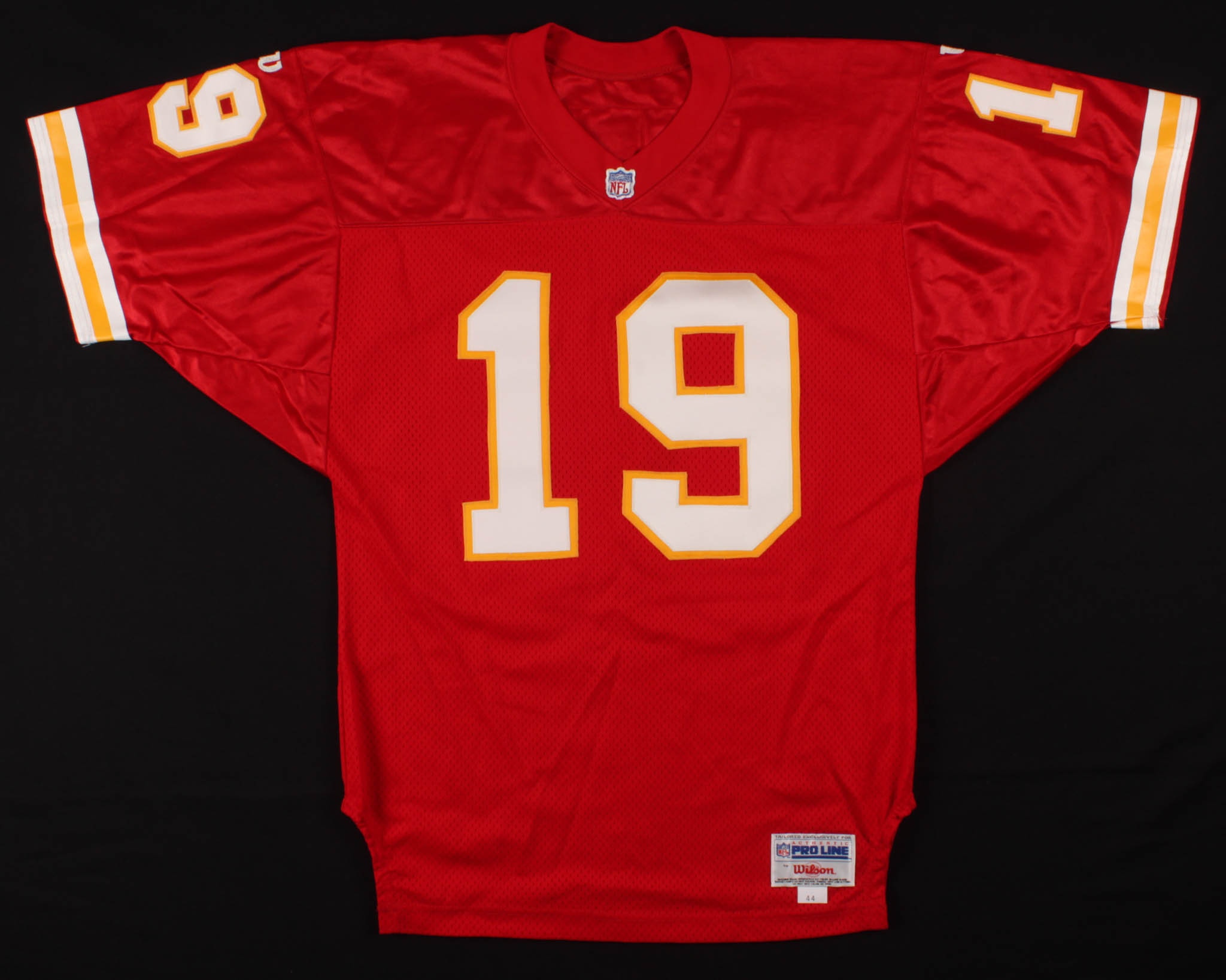 Joe Montana Signed Kansas City Chiefs Jersey (Beckett COA) at PristineAuction.com Joe Montana Signed Kansas City Chiefs Jersey (Beckett COA) at PristineAuction.com