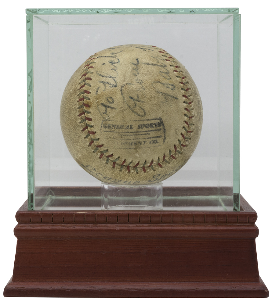 Babe Ruth Signed Baseball with High-Quality Display Case (JSA LOA ...