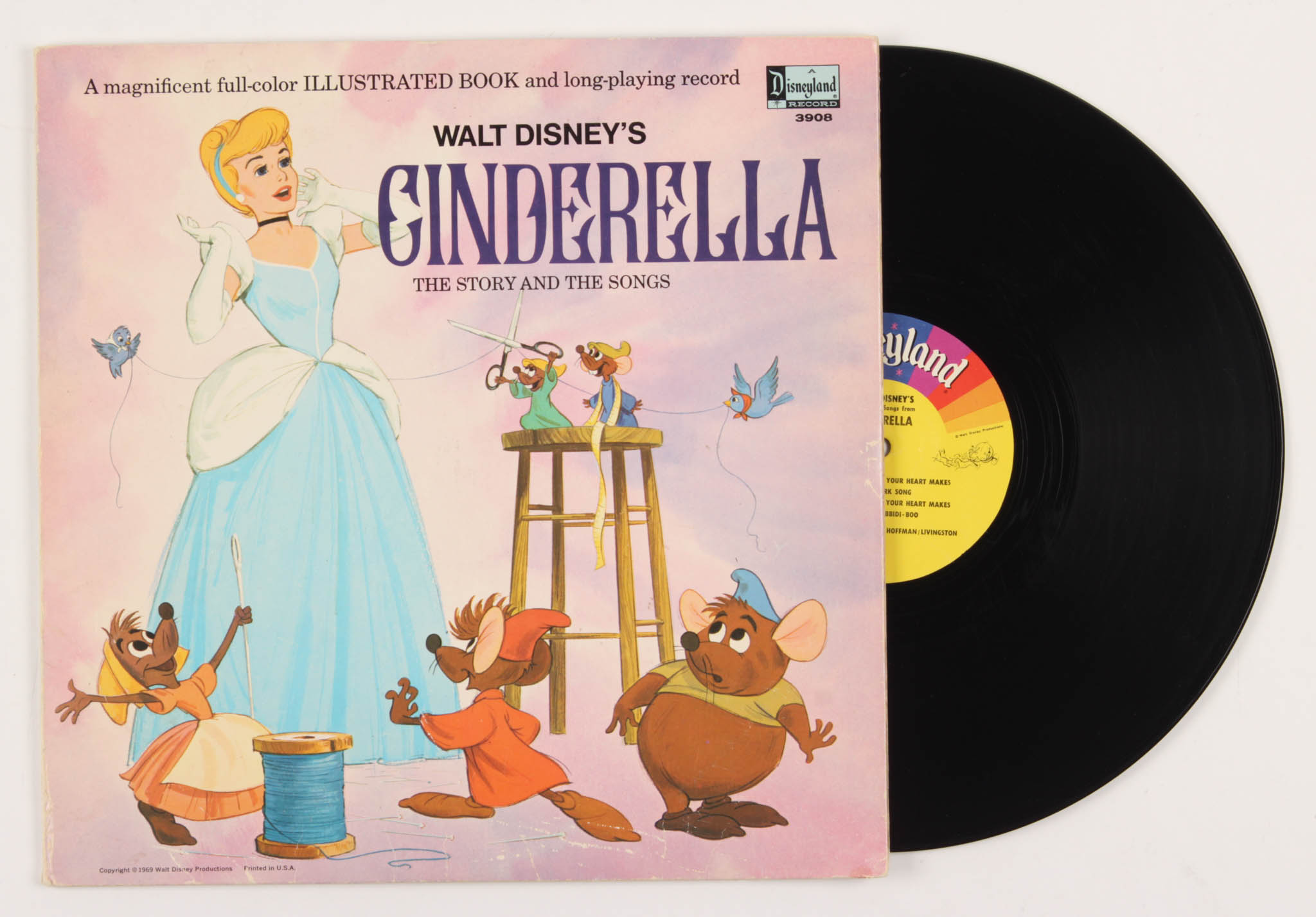 Vintage 1969 Walt Disney "Cinderella" Vinyl Record Album at PristineAuction.com Vintage 1969 Walt Disney "Cinderella" Vinyl Record Album at PristineAuction.com