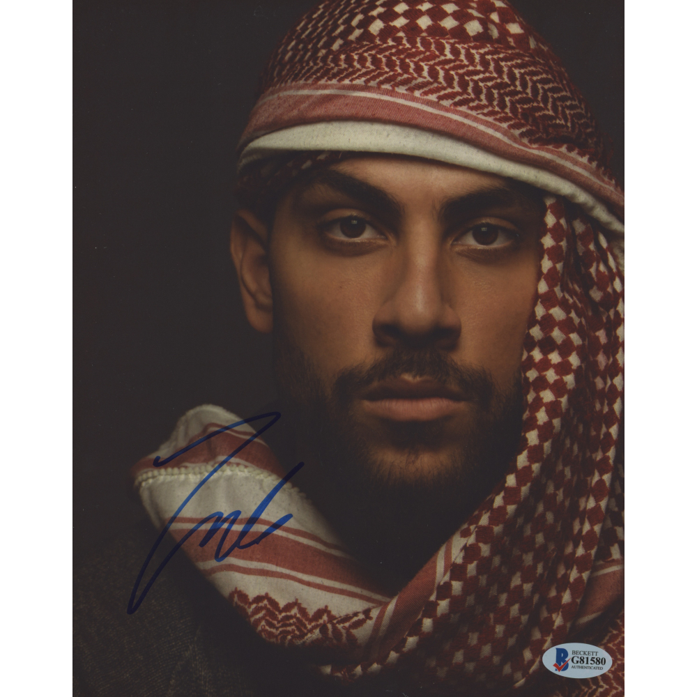 Zeeko Zaki Signed 8x10 Photo (Beckett COA) | Pristine Auction
