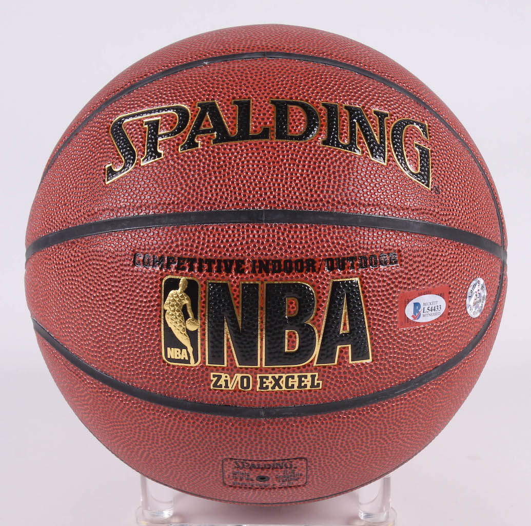 Larry Bird Signed NBA Basketball (Beckett COA & Bird Hologram) at PristineAuction.com Larry Bird Signed NBA Basketball (Beckett COA & Bird Hologram) at PristineAuction.com