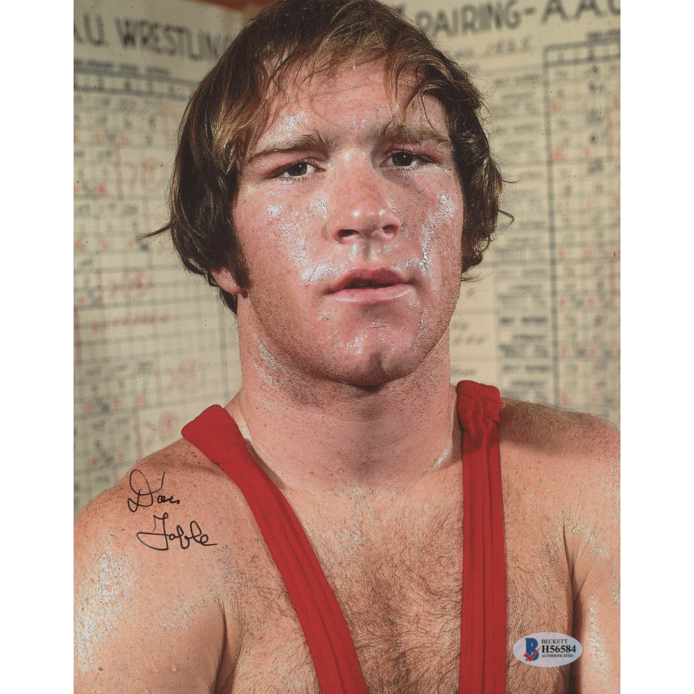 Dan Gable Signed Team USA 8x10 Photo (Beckett COA) Pristine Auction