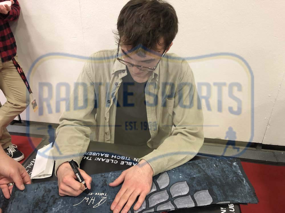 Isaac Hempstead Wright Signed "Game Thrones" 30x50 Winter is Coming Banner Inscribed "Three-Eyed Raven" (Radtke COA) at PristineAuction.com Isaac Hempstead Wright Signed "Game Thrones" 30x50 Winter is Coming Banner Inscribed "Three-Eyed Raven" (Radtke COA) at PristineAuction.com