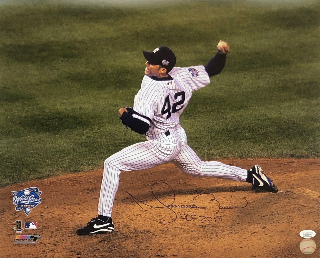 Mariano Rivera Signed Yankees 16x20 Photo Inscribed "HOF 2019" (JSA COA) at PristineAuction.com Mariano Rivera Signed Yankees 16x20 Photo Inscribed "HOF 2019" (JSA COA) at PristineAuction.com