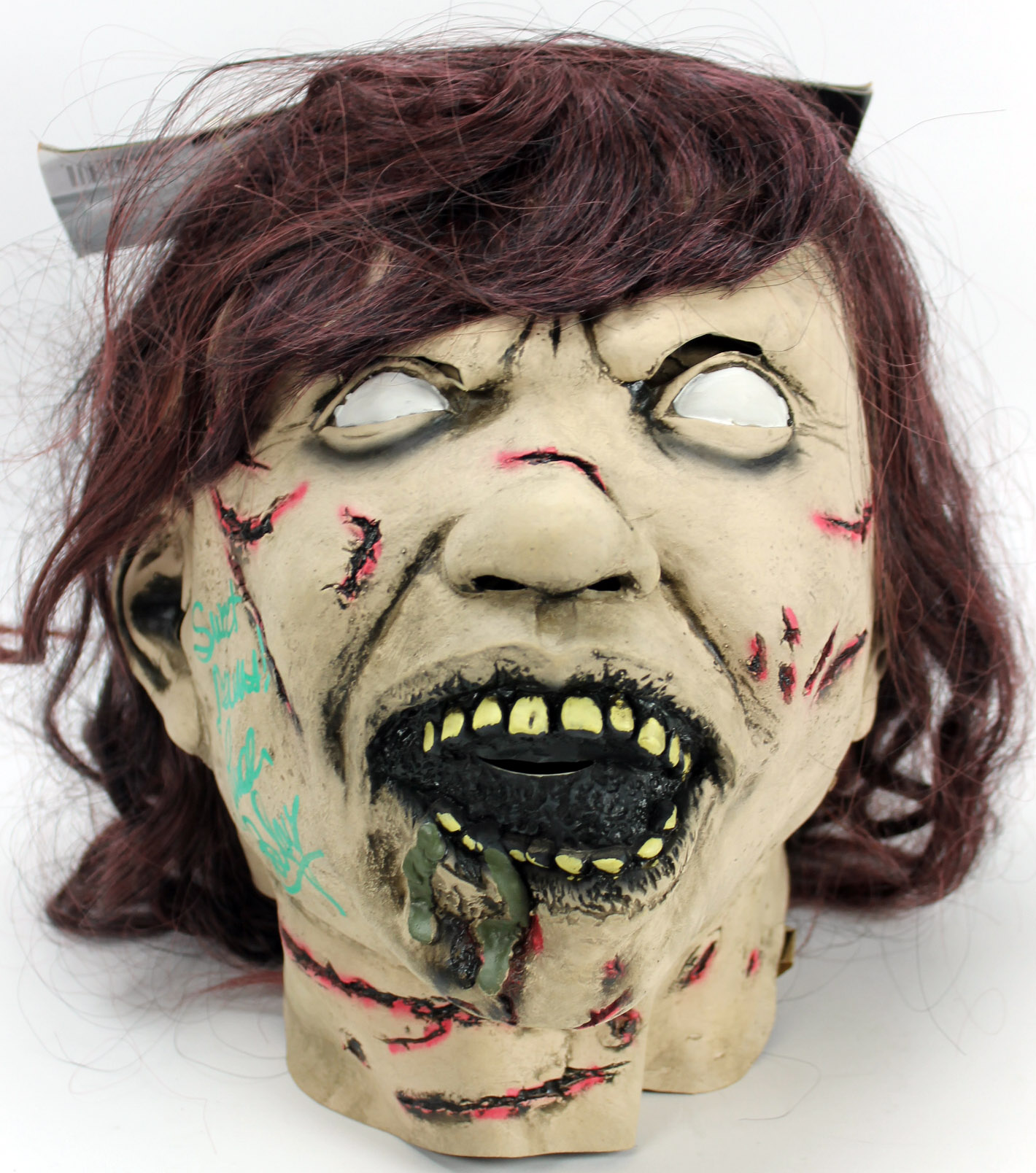Linda Blair Signed "The Exorcist" Regan MacNeil Mask Inscribed "Sweet Dreams" (PSA COA) at PristineAuction.com Linda Blair Signed "The Exorcist" Regan MacNeil Mask Inscribed "Sweet Dreams" (PSA COA) at PristineAuction.com