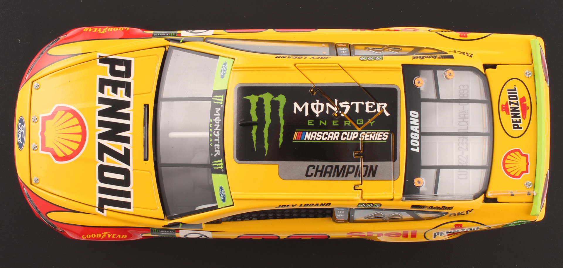 Joey Logano LE 2018 Championship Car #22 Shell-Pennzoil 2018 Fusion 1:24 Die Cast Car at PristineAuction.com Joey Logano LE 2018 Championship Car #22 Shell-Pennzoil 2018 Fusion 1:24 Die Cast Car at PristineAuction.com