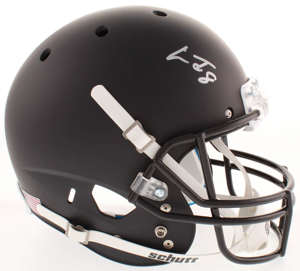 Lamar Jackson Signed Baltimore Ravens Full-Size Matte Black Helmet (JSA COA) at PristineAuction.com Lamar Jackson Signed Baltimore Ravens Full-Size Matte Black Helmet (JSA COA) at PristineAuction.com