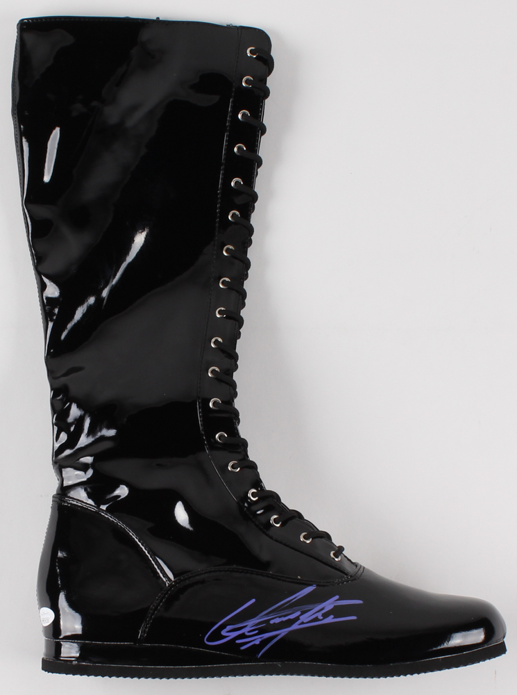 The Undertaker Signed Wrestling Boot (JSA COA) at PristineAuction.com The Undertaker Signed Wrestling Boot (JSA COA) at PristineAuction.com
