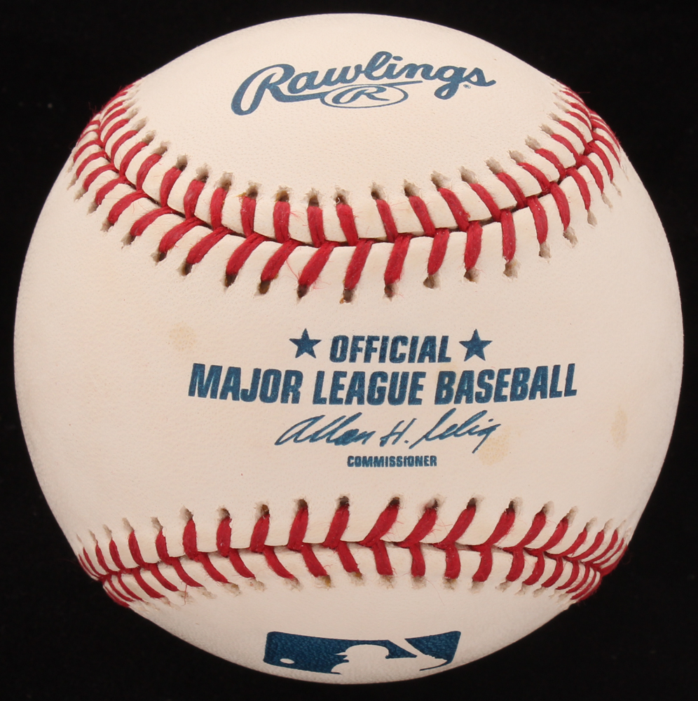 Barry Bonds Signed OML Baseball (Bonds Hologram) at PristineAuction.com Barry Bonds Signed OML Baseball (Bonds Hologram) at PristineAuction.com