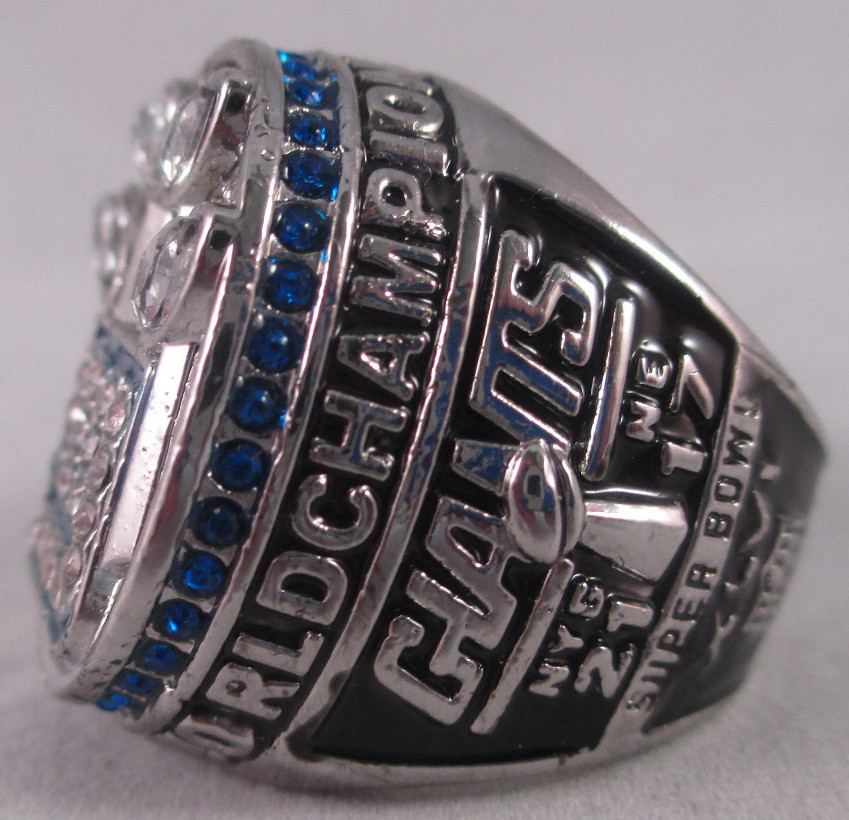 Eli Manning New York Giants High Quality Replica 2011 Super Bowl Ring at PristineAuction.com Eli Manning New York Giants High Quality Replica 2011 Super Bowl Ring at PristineAuction.com