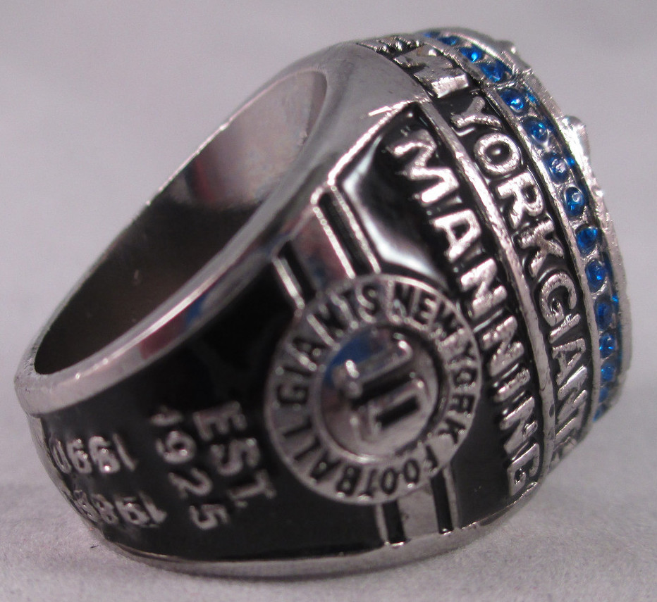 Eli Manning New York Giants High Quality Replica 2011 Super Bowl Ring at PristineAuction.com Eli Manning New York Giants High Quality Replica 2011 Super Bowl Ring at PristineAuction.com