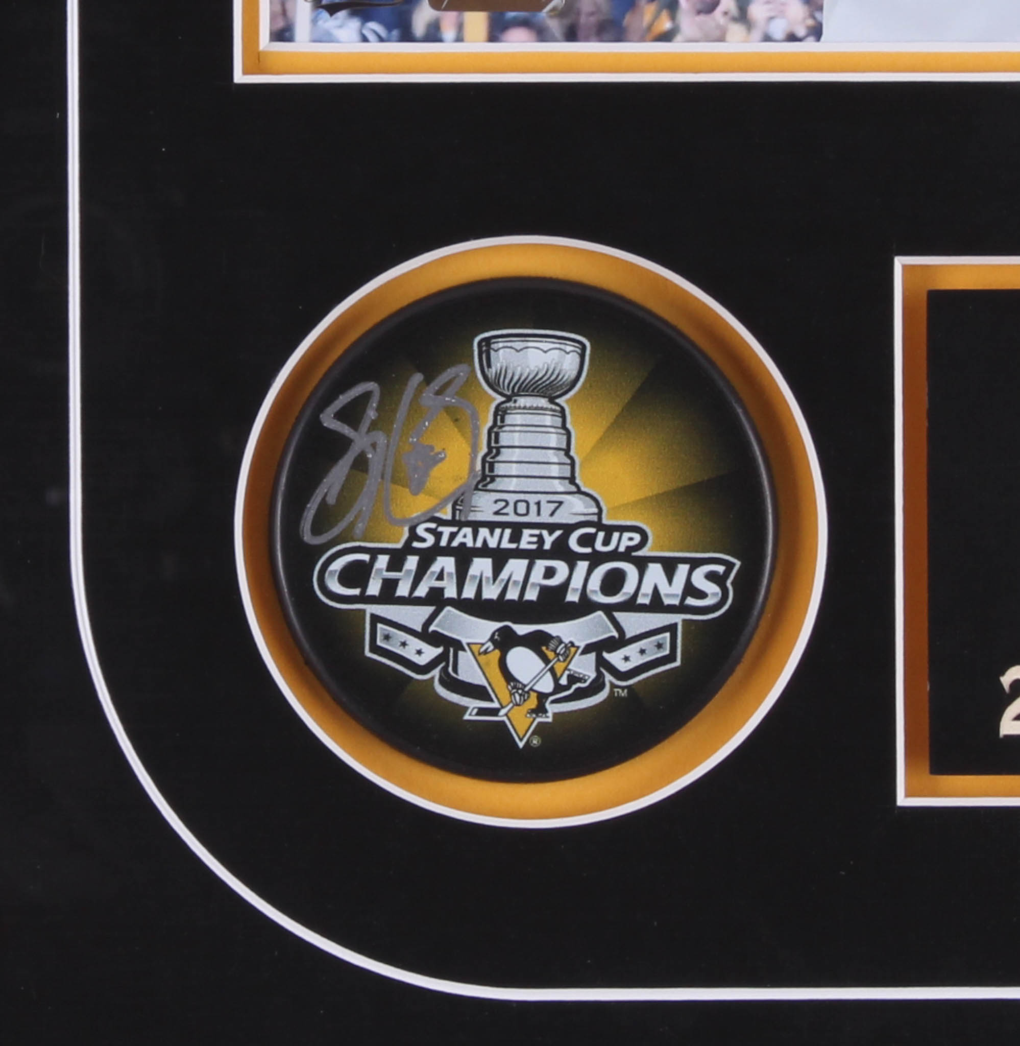 Sidney Crosby Signed Pittsburgh Penguins 1.75x16x20 Custom Framed Puck Display (Frameworth COA) at PristineAuction.com Sidney Crosby Signed Pittsburgh Penguins 1.75x16x20 Custom Framed Puck Display (Frameworth COA) at PristineAuction.com