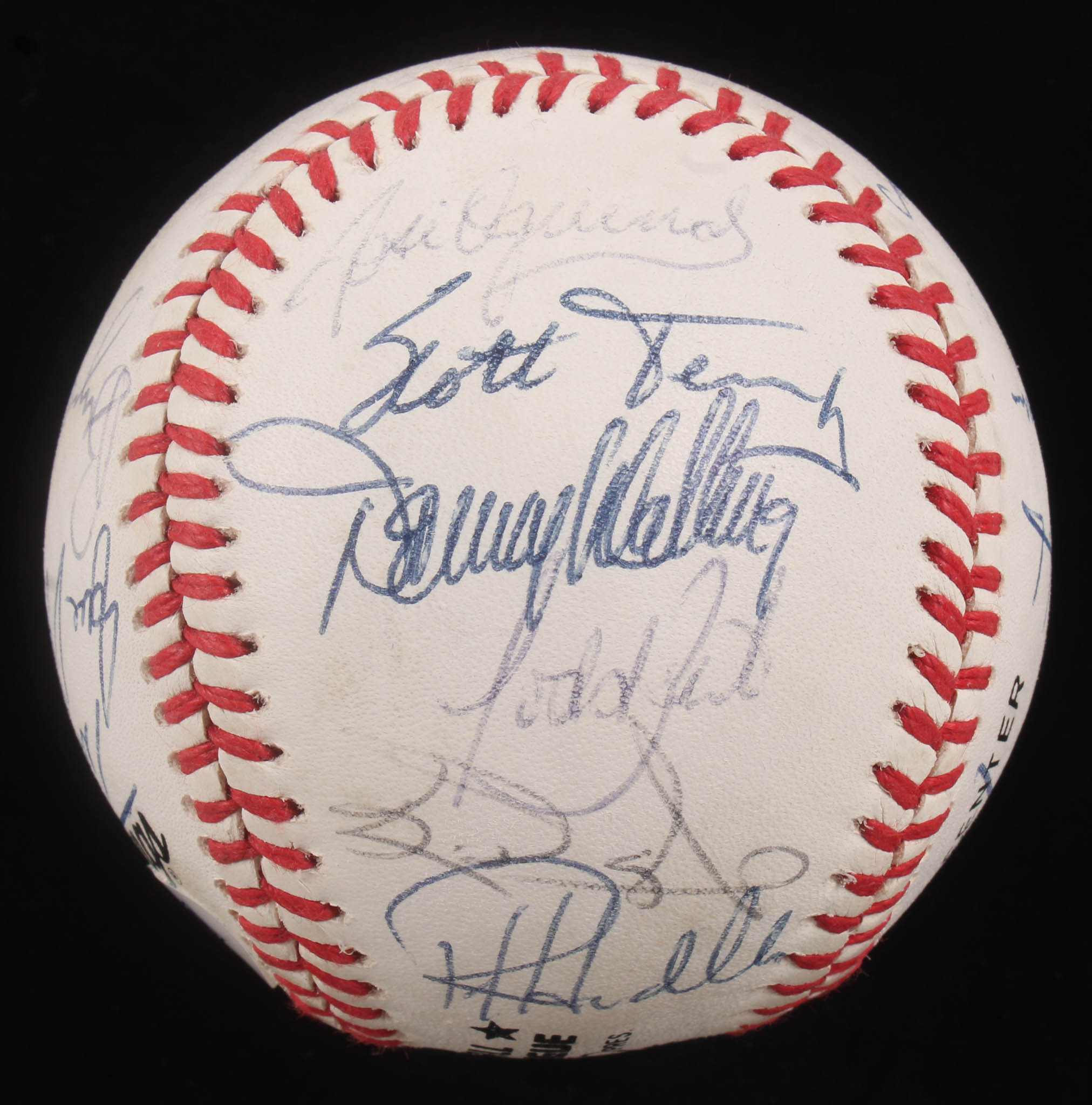 1990 St. Louis Cardinals ONL Baseball Team-Signed by (20) with Todd Zeille, Terry Pendleton, Willie McGee with Display Case (PSA LOA) at PristineAuction.com 1990 St. Louis Cardinals ONL Baseball Team-Signed by (20) with Todd Zeille, Terry Pendleton, Willie McGee with Display Case (PSA LOA) at PristineAuction.com
