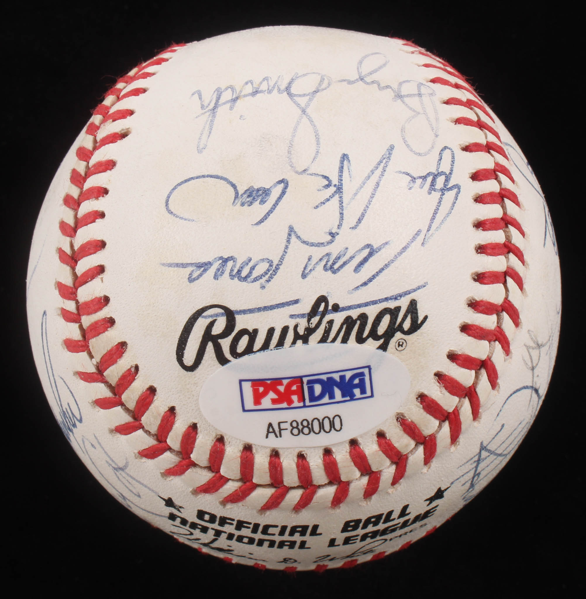 1990 St. Louis Cardinals ONL Baseball Team-Signed by (20) with Todd Zeille, Terry Pendleton, Willie McGee with Display Case (PSA LOA) at PristineAuction.com 1990 St. Louis Cardinals ONL Baseball Team-Signed by (20) with Todd Zeille, Terry Pendleton, Willie McGee with Display Case (PSA LOA) at PristineAuction.com