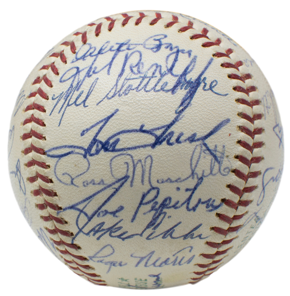 1965 New York Yankees OAL Baseball Team-Signed by (29) with Mickey Mantle, Roger Maris, Whitey Ford, Al Lopez, Elston Howard (JSA LOA & Beckett LOA) at PristineAuction.com 1965 New York Yankees OAL Baseball Team-Signed by (29) with Mickey Mantle, Roger Maris, Whitey Ford, Al Lopez, Elston Howard (JSA LOA & Beckett LOA) at PristineAuction.com