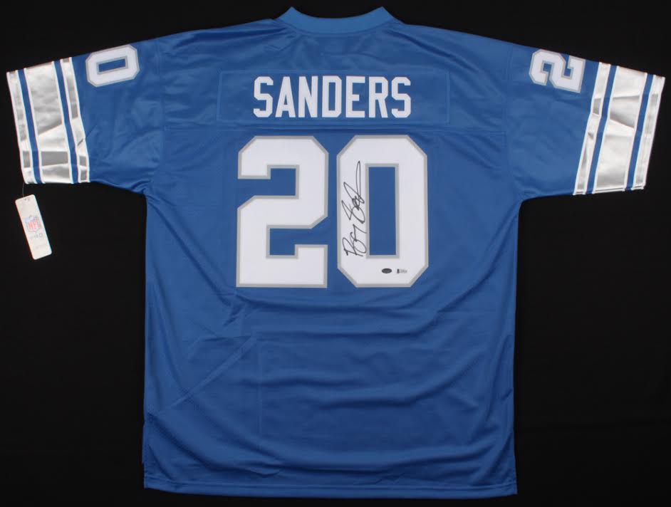 In Demand Autographs HOF Football Jersey Mystery Box #/75 at PristineAuction.com In Demand Autographs HOF Football Jersey Mystery Box #/75 at PristineAuction.com