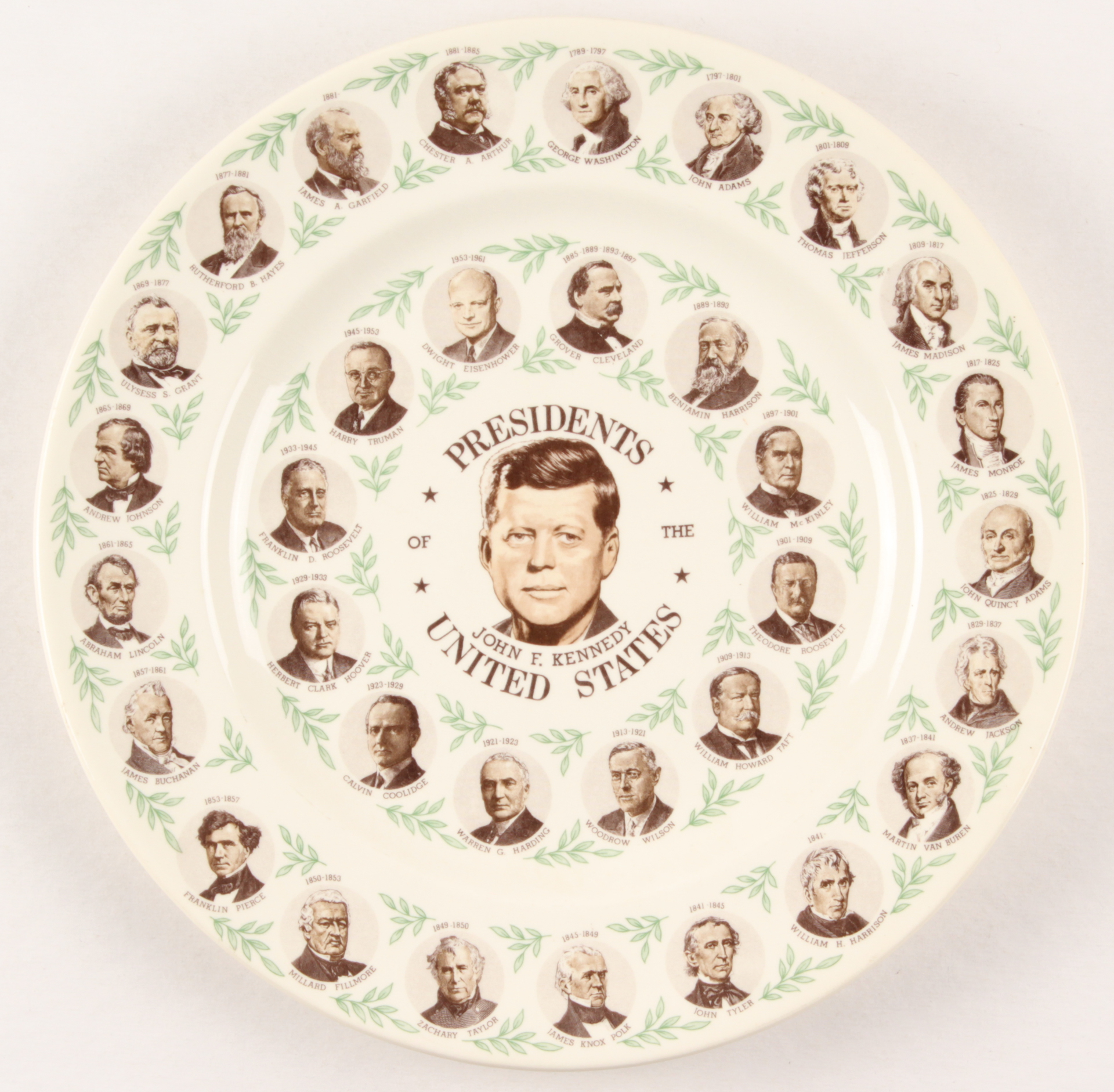 Vintage Presidents of The United States Porcelain Memorabilia Plate at PristineAuction.com Vintage Presidents of The United States Porcelain Memorabilia Plate at PristineAuction.com