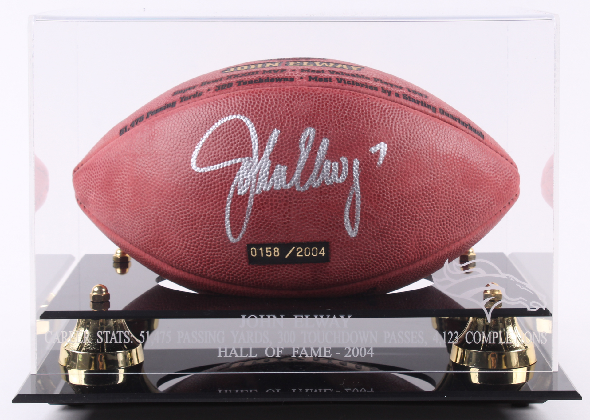 John Elway Signed LE Denver Broncos 2004 Hall of Fame Logo Football with Display Case (Mounted Memories COA) at PristineAuction.com John Elway Signed LE Denver Broncos 2004 Hall of Fame Logo Football with Display Case (Mounted Memories COA) at PristineAuction.com