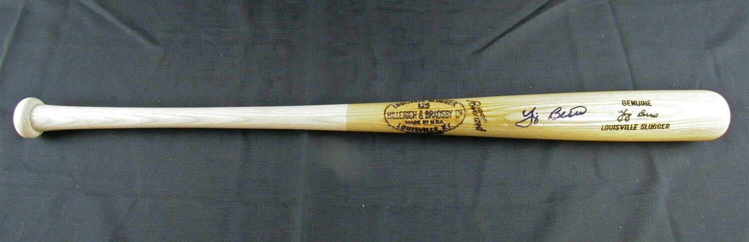Yogi Berra Signed Louisville Slugger Player Model Baseball Bat (JSA COA) at PristineAuction.com Yogi Berra Signed Louisville Slugger Player Model Baseball Bat (JSA COA) at PristineAuction.com