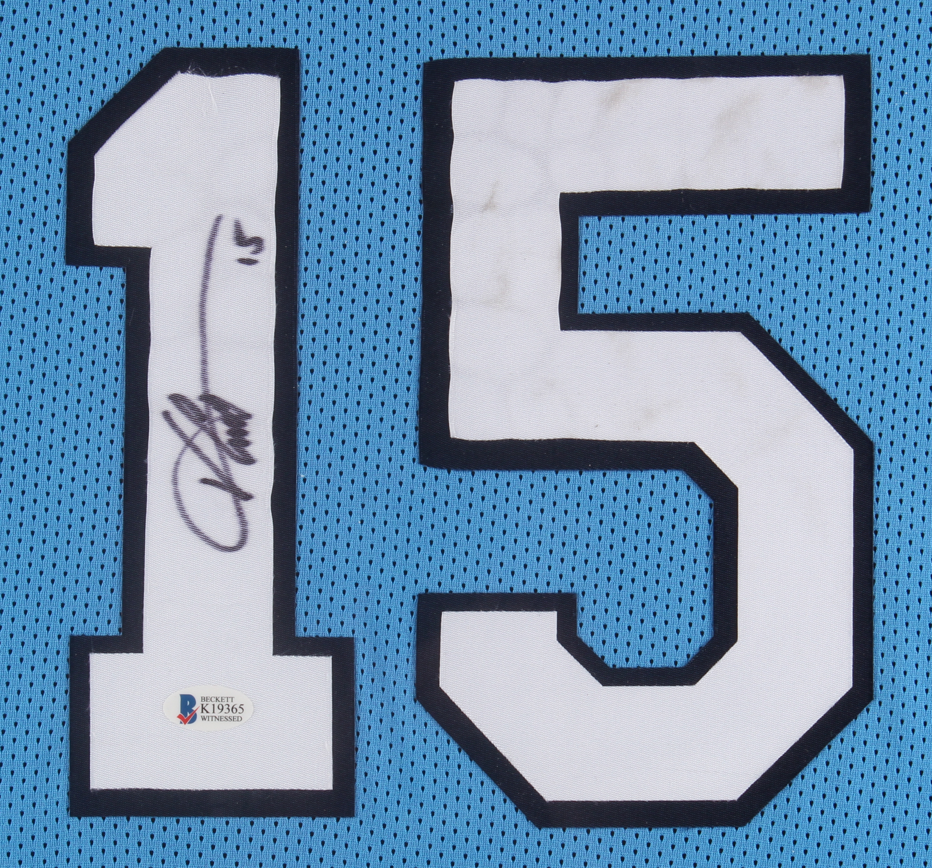 Vince Carter Signed 35x43 Custom Framed Jersey (Beckett COA) (Imperfect) at PristineAuction.com Vince Carter Signed 35x43 Custom Framed Jersey (Beckett COA) (Imperfect) at PristineAuction.com