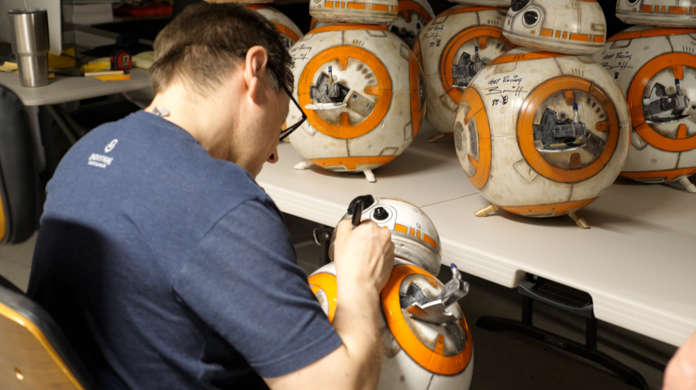 Brian Herring Signed Disney "Star Wars: The Force Awakens" Big-Figs Deluxe 18" Custom Hand-Painted BB-8 Figure Inscribed "Keep Rolling" & "BB-8" with Hand-Drawn BB-8 Sketch - 1/1 (PA COA) at PristineAuction.com Brian Herring Signed Disney "Star Wars: The Force Awakens" Big-Figs Deluxe 18" Custom Hand-Painted BB-8 Figure Inscribed "Keep Rolling" & "BB-8" with Hand-Drawn BB-8 Sketch - 1/1 (PA COA) at PristineAuction.com