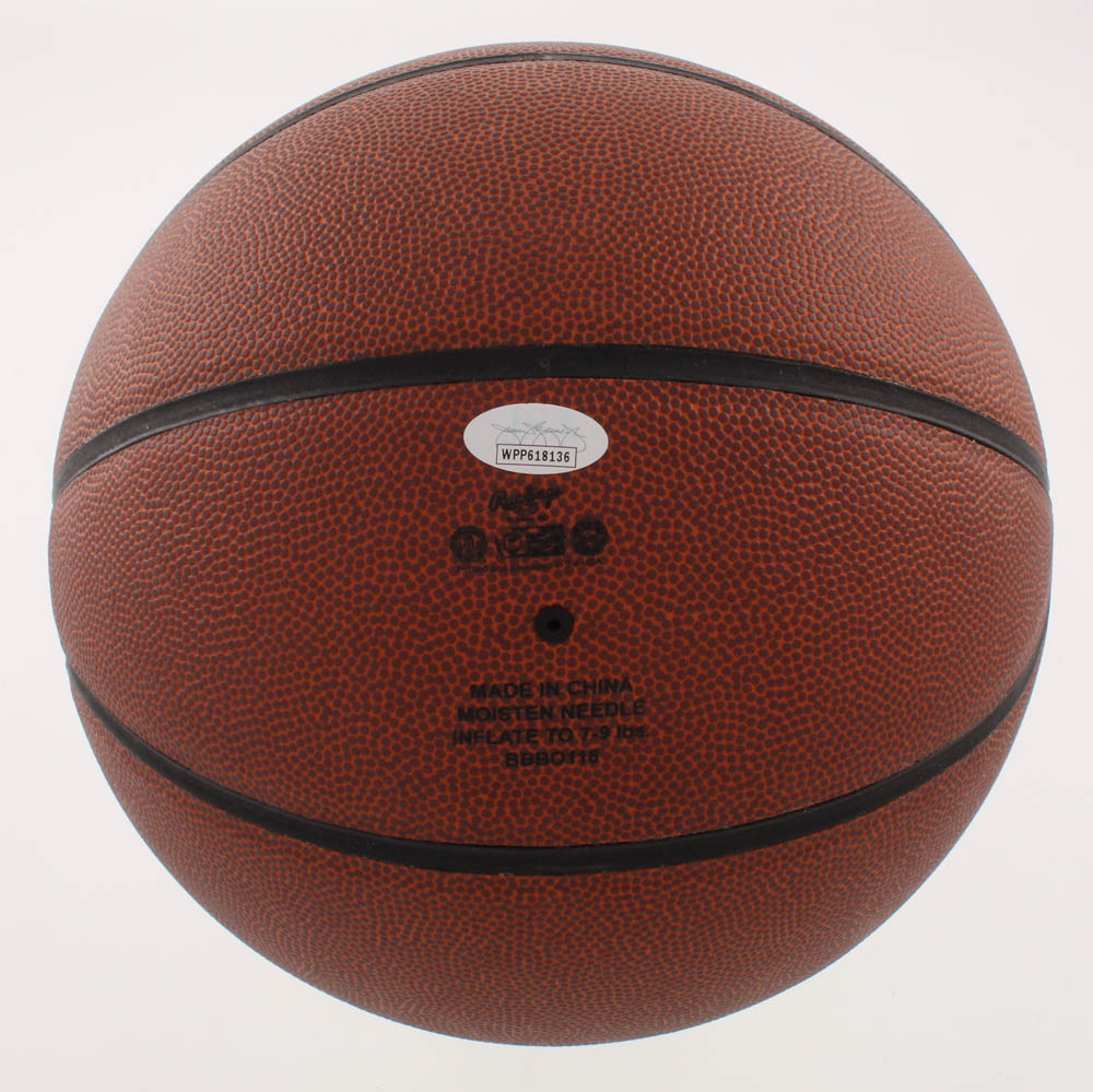 Christian Laettner Signed Duke Blue Devils Logo Basketball (JSA COA) at PristineAuction.com Christian Laettner Signed Duke Blue Devils Logo Basketball (JSA COA) at PristineAuction.com