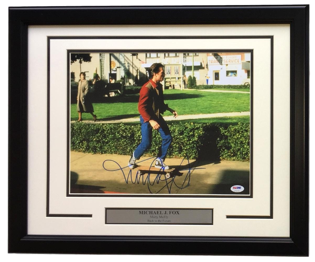 Michael J. Fox Signed "Back To The Future" 16x20 Custom Framed Photo Display (PSA Hologram) at PristineAuction.com Michael J. Fox Signed "Back To The Future" 16x20 Custom Framed Photo Display (PSA Hologram) at PristineAuction.com