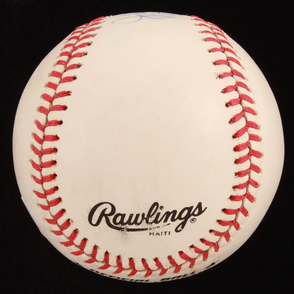 Juan Marichal Signed ONL Baseball (JSA COA) at PristineAuction.com Juan Marichal Signed ONL Baseball (JSA COA) at PristineAuction.com