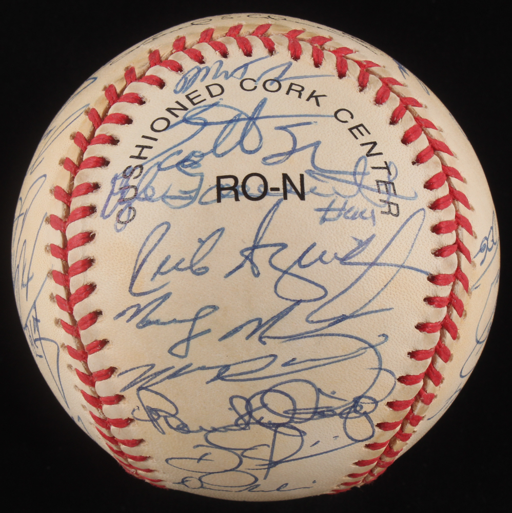 1999 Chicago Cubs ONL Team-Signed by (32) with Mark Grace, Sammy Sosa, Jim Riggleman, Rick Aguilera, Dave Bialas (JSA ALOA) at PristineAuction.com 1999 Chicago Cubs ONL Team-Signed by (32) with Mark Grace, Sammy Sosa, Jim Riggleman, Rick Aguilera, Dave Bialas (JSA ALOA) at PristineAuction.com