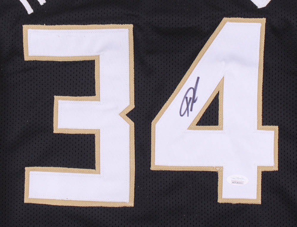Giannis Antetokounmpo Signed Jersey (JSA COA) at PristineAuction.com Giannis Antetokounmpo Signed Jersey (JSA COA) at PristineAuction.com