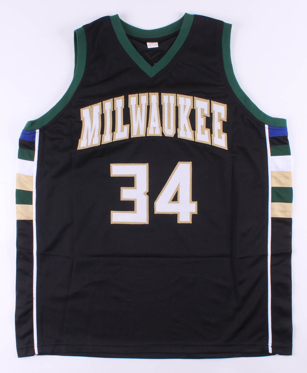 Giannis Antetokounmpo Signed Jersey (JSA COA) at PristineAuction.com Giannis Antetokounmpo Signed Jersey (JSA COA) at PristineAuction.com