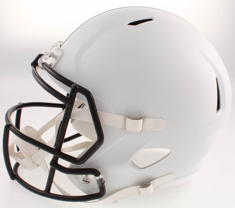 Jerome Bettis Signed Pittsburgh Steelers AMP Alternate Full-Size Speed Helmet (JSA COA) at PristineAuction.com Jerome Bettis Signed Pittsburgh Steelers AMP Alternate Full-Size Speed Helmet (JSA COA) at PristineAuction.com