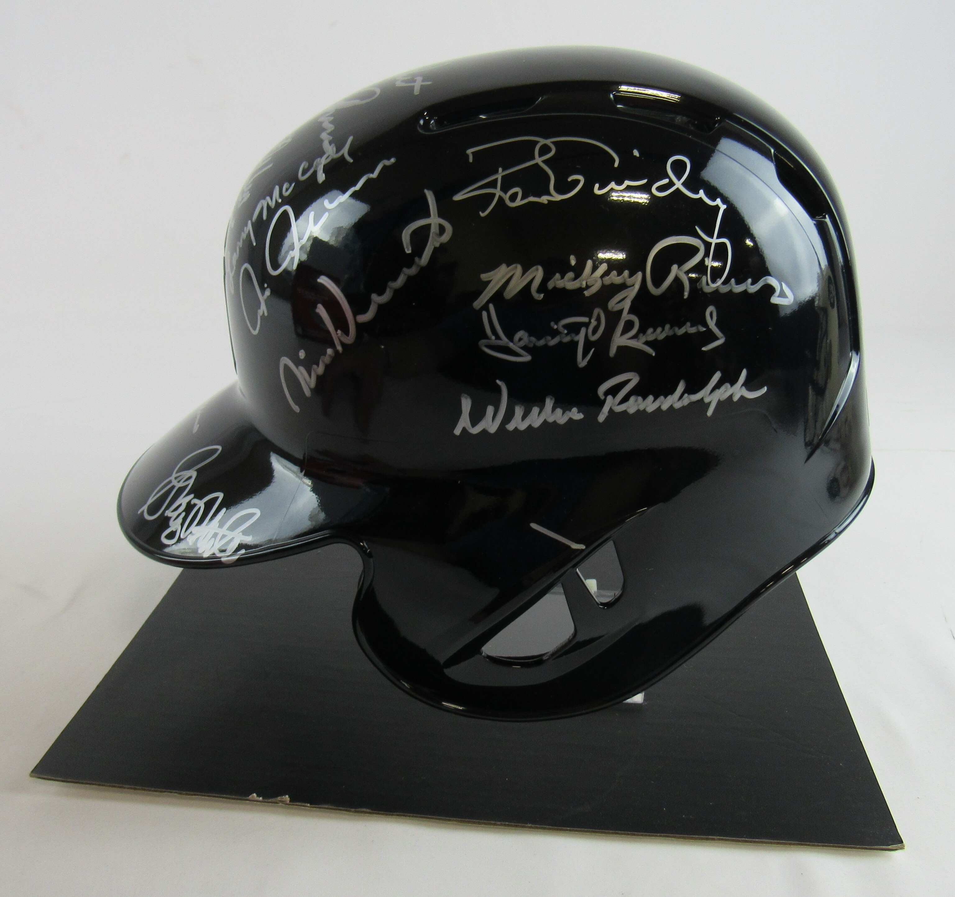 1978 Yankees Full-Size Batting Helmet Team-Signed by (21) with Dave Raisich, Ron Guidry, Reggie Jackson, Goose Gossage, Ron Davis (JSA Hologram) at PristineAuction.com 1978 Yankees Full-Size Batting Helmet Team-Signed by (21) with Dave Raisich, Ron Guidry, Reggie Jackson, Goose Gossage, Ron Davis (JSA Hologram) at PristineAuction.com