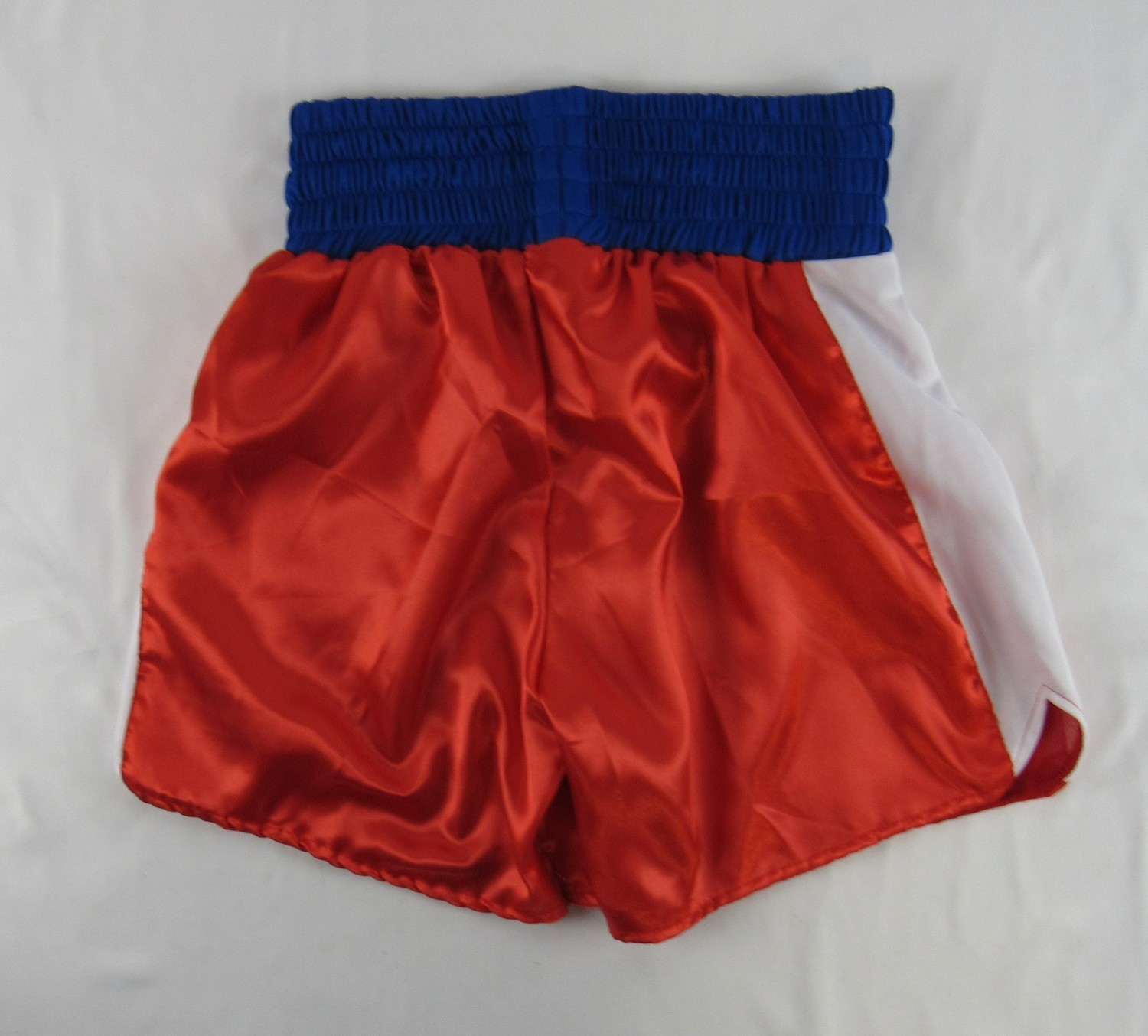 George Foreman Signed Boxing Trunks (Foreman Hologram) at PristineAuction.com George Foreman Signed Boxing Trunks (Foreman Hologram) at PristineAuction.com