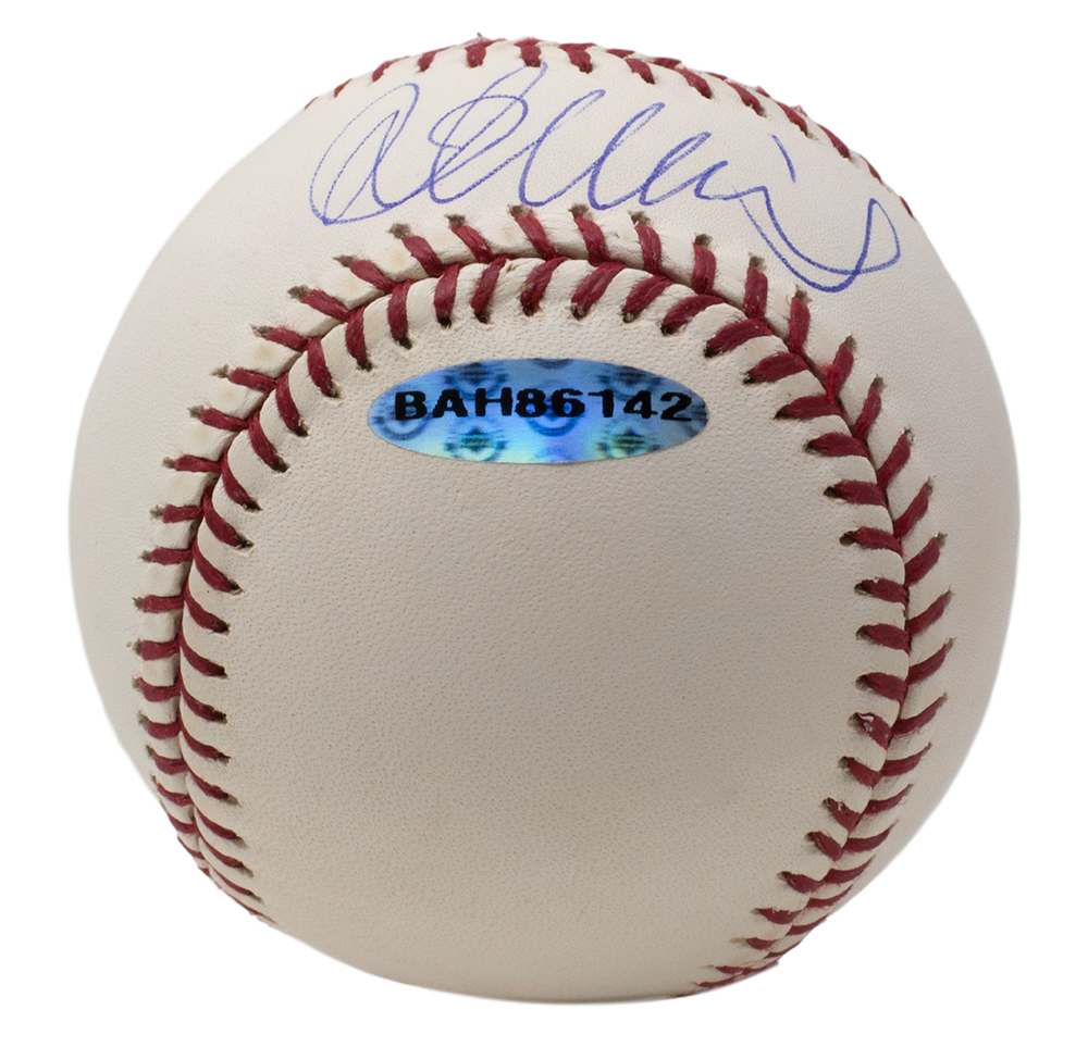 Ichiro Suzuki Signed OML Baseball (UDA COA & MLB Hologram) at PristineAuction.com Ichiro Suzuki Signed OML Baseball (UDA COA & MLB Hologram) at PristineAuction.com