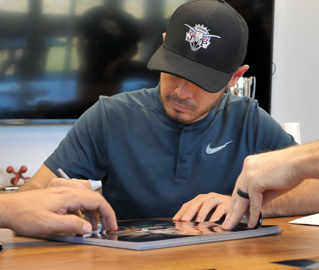 Kyle Larson Signed NASCAR 11x14 Photo (PA COA) at PristineAuction.com Kyle Larson Signed NASCAR 11x14 Photo (PA COA) at PristineAuction.com