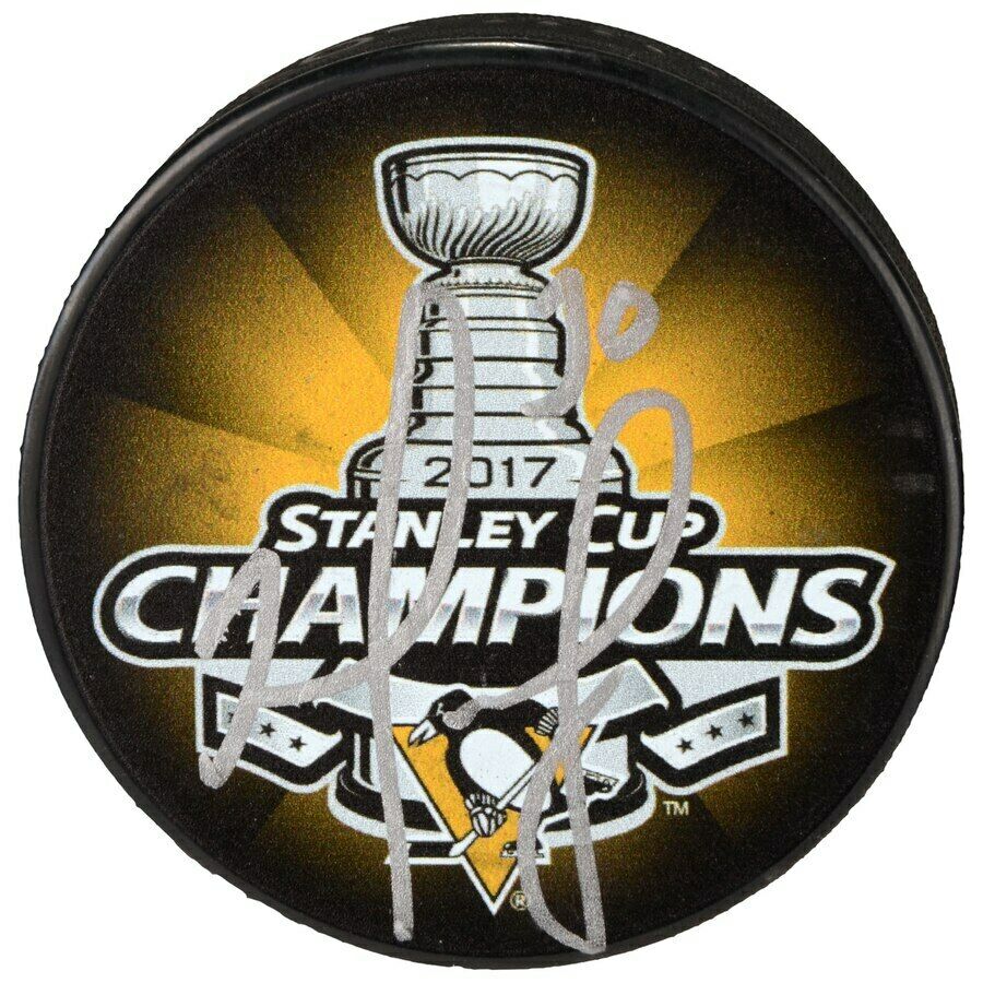 Matt Murray Signed 2017 Stanley Cup Penguins Logo Hockey Puck (Fanatics Hologram) at PristineAuction.com Matt Murray Signed 2017 Stanley Cup Penguins Logo Hockey Puck (Fanatics Hologram) at PristineAuction.com