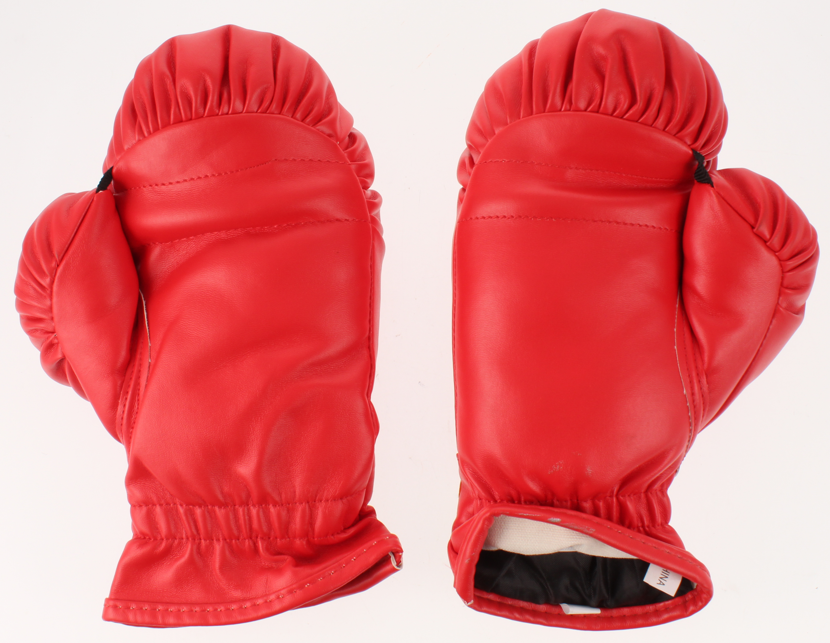 Mike Tyson Signed Everlast Boxing Glove Pair with Display Case (PSA COA) at PristineAuction.com Mike Tyson Signed Everlast Boxing Glove Pair with Display Case (PSA COA) at PristineAuction.com