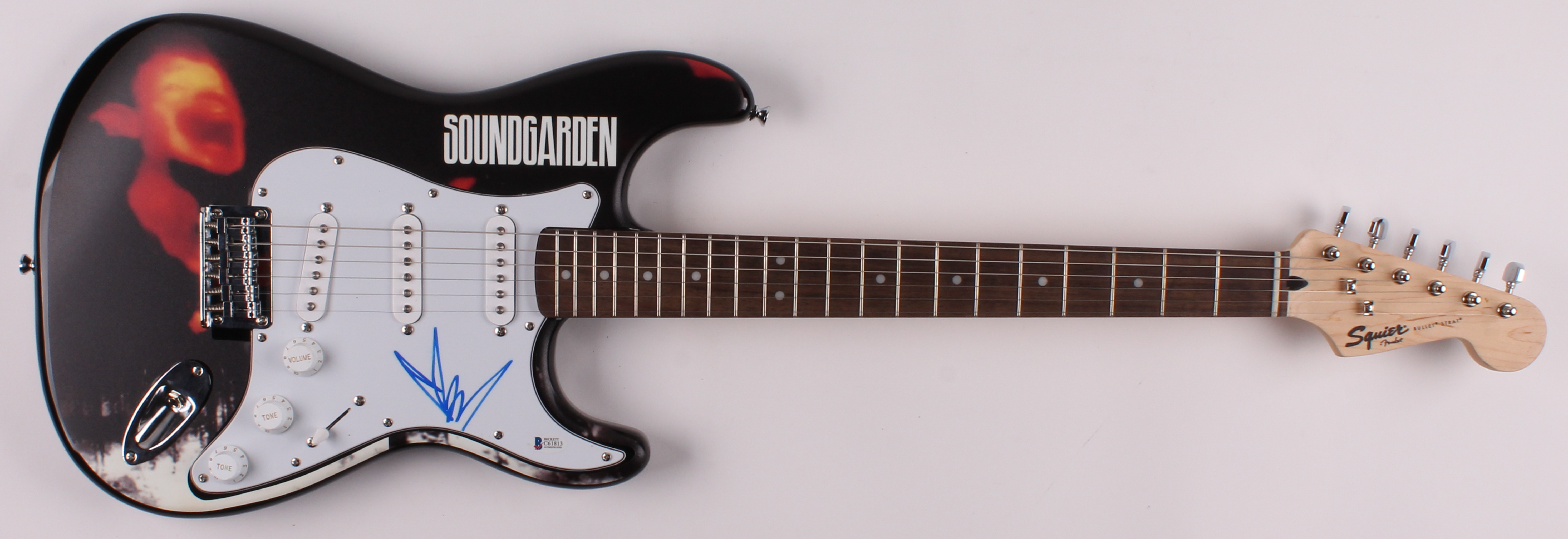 Chris Cornell Signed "Soundgarden" 38.5" Fender Squier Electric Guitar (Beckett Hologram) at PristineAuction.com Chris Cornell Signed "Soundgarden" 38.5" Fender Squier Electric Guitar (Beckett Hologram) at PristineAuction.com
