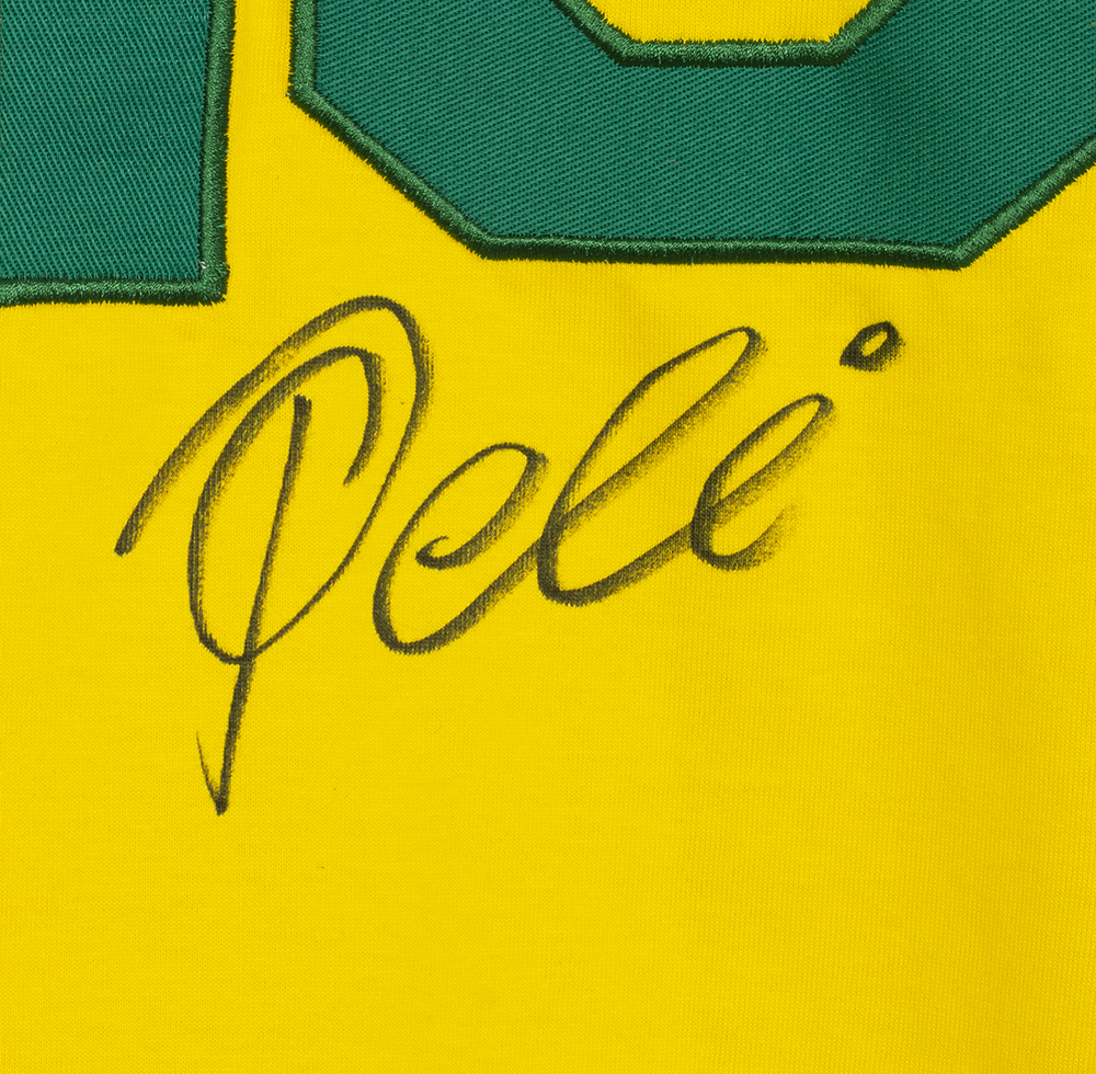 Pele Signed Jersey (PSA COA) at PristineAuction.com Pele Signed Jersey (PSA COA) at PristineAuction.com