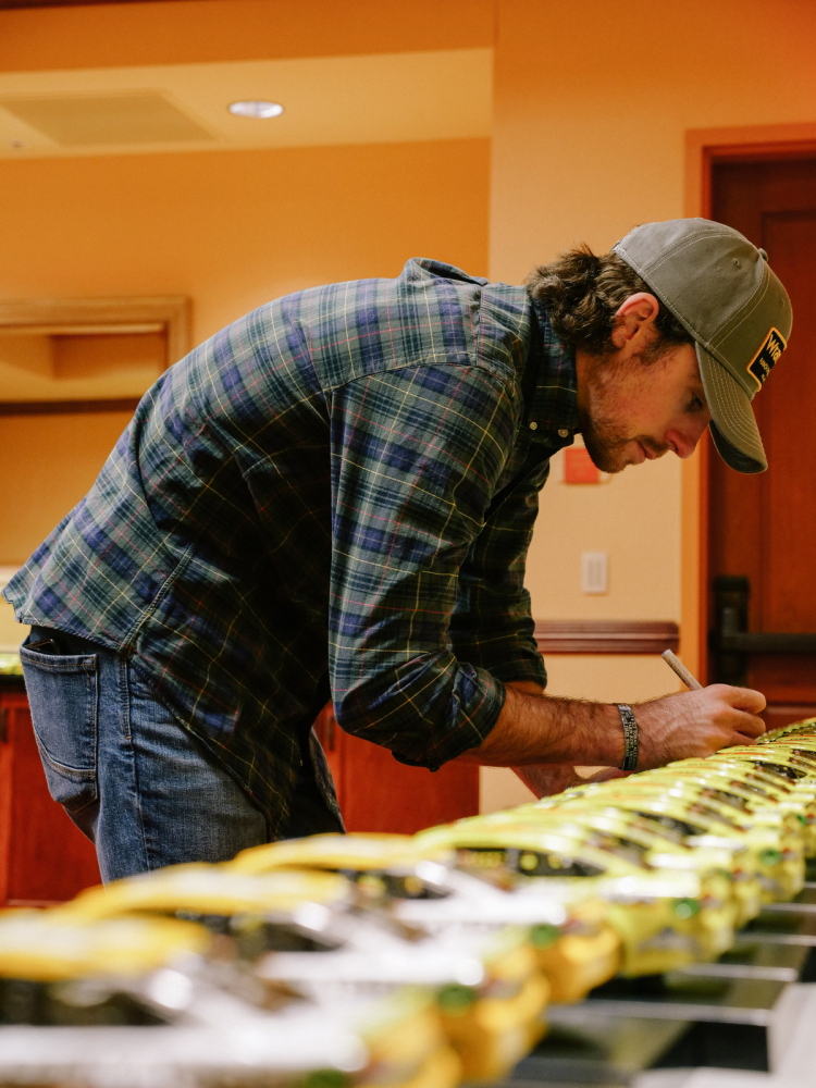 Ryan Blaney Signed NASCAR #12 Wrangler 2018 Fusion - 1:24 Premium Action Diecast Car (PA COA) at PristineAuction.com Ryan Blaney Signed NASCAR #12 Wrangler 2018 Fusion - 1:24 Premium Action Diecast Car (PA COA) at PristineAuction.com