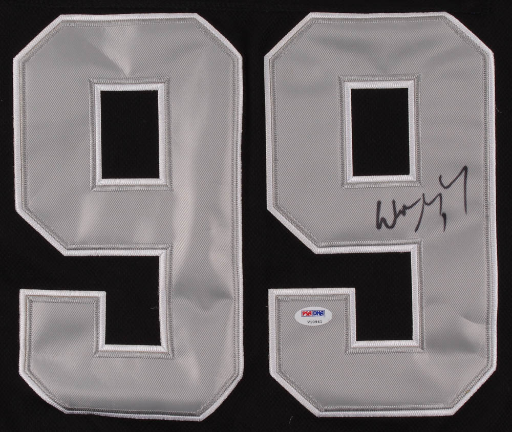Wayne Gretzky Signed Los Angeles Kings Captains Jersey (PSA LOA) at PristineAuction.com Wayne Gretzky Signed Los Angeles Kings Captains Jersey (PSA LOA) at PristineAuction.com