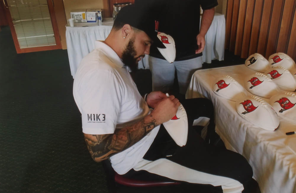 Mike Evans Signed Buccaneers Logo Football (Radtke COA) at PristineAuction.com Mike Evans Signed Buccaneers Logo Football (Radtke COA) at PristineAuction.com