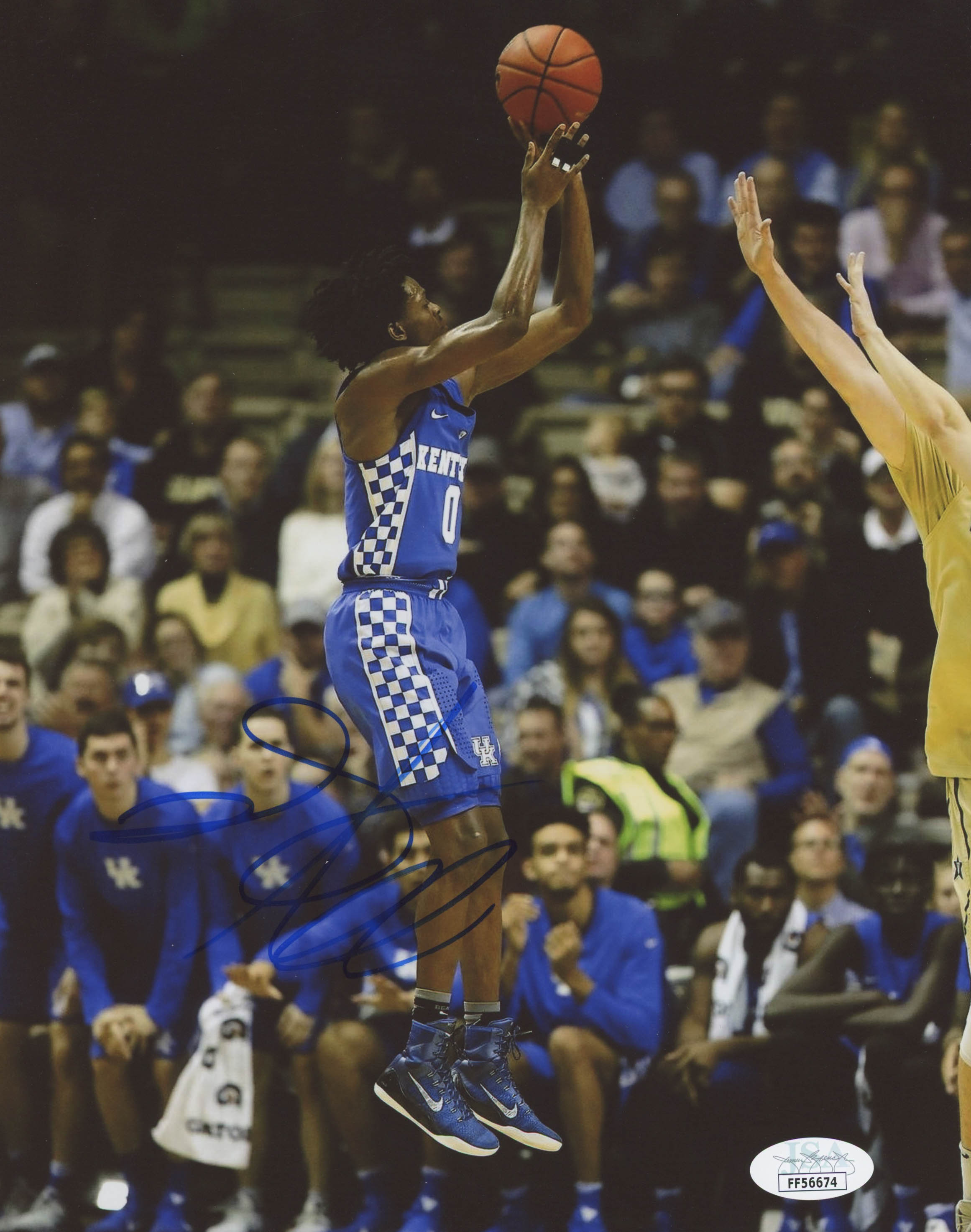 De'Aaron Fox Signed Kentucky Wildcats 8x10 Photo (JSA COA) at PristineAuction.com De'Aaron Fox Signed Kentucky Wildcats 8x10 Photo (JSA COA) at PristineAuction.com