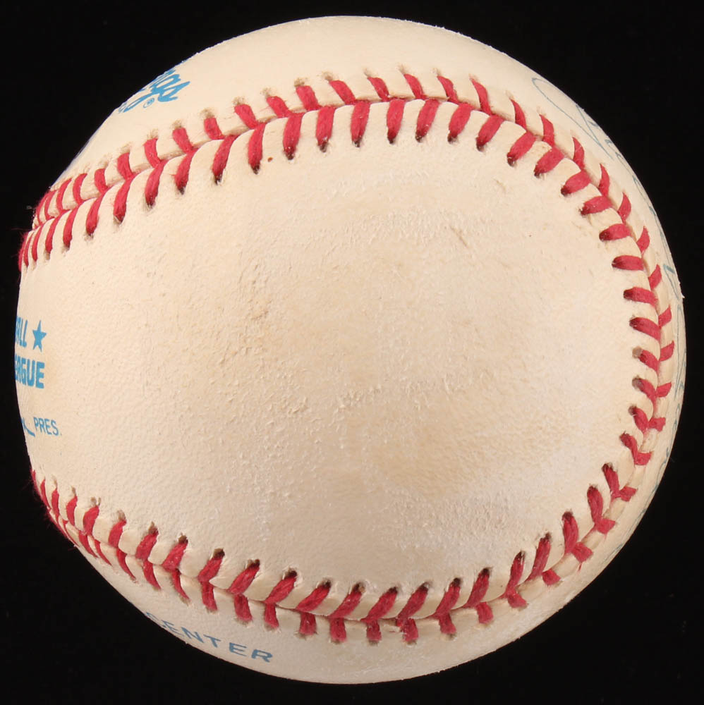 Mickey Mantle Signed OAL Baseball with High Quality Display Case (Beckett LOA) at PristineAuction.com Mickey Mantle Signed OAL Baseball with High Quality Display Case (Beckett LOA) at PristineAuction.com