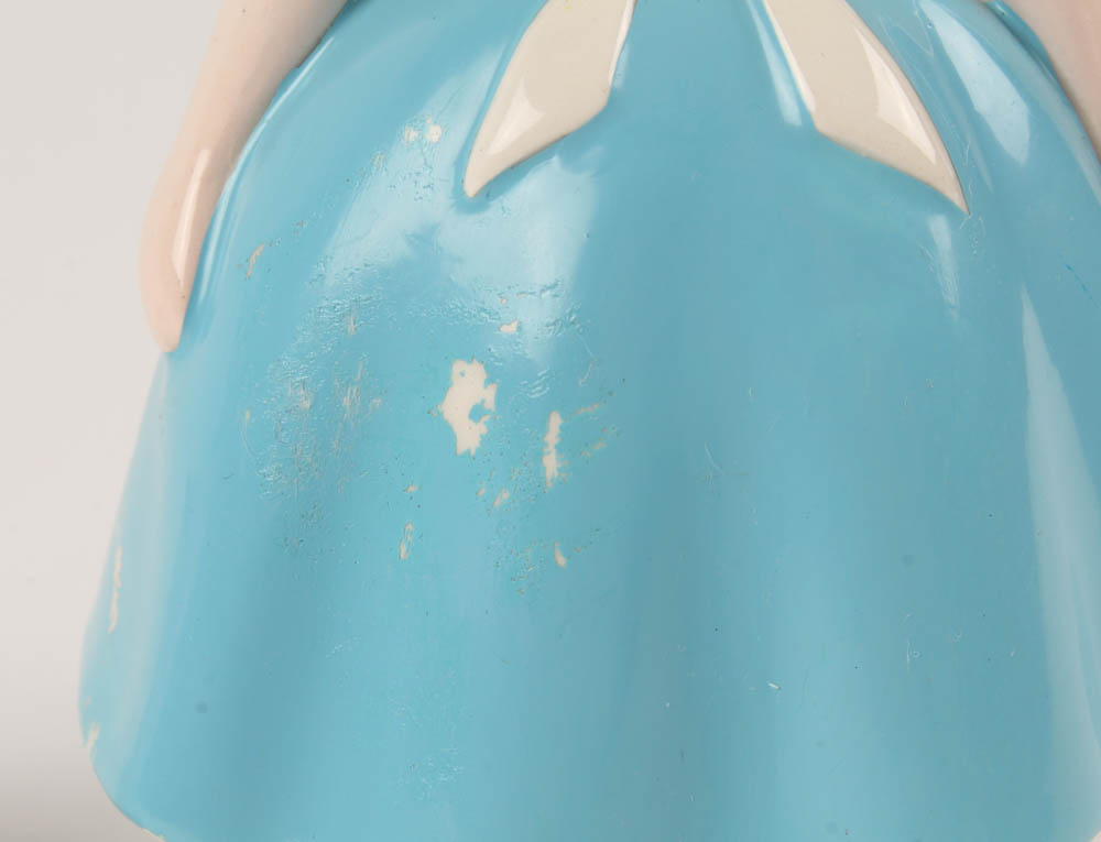 Lot of (2) Vintage 1970s "Alice In Wonderland" Walt Disney Ceramic Figurines at PristineAuction.com Lot of (2) Vintage 1970s "Alice In Wonderland" Walt Disney Ceramic Figurines at PristineAuction.com